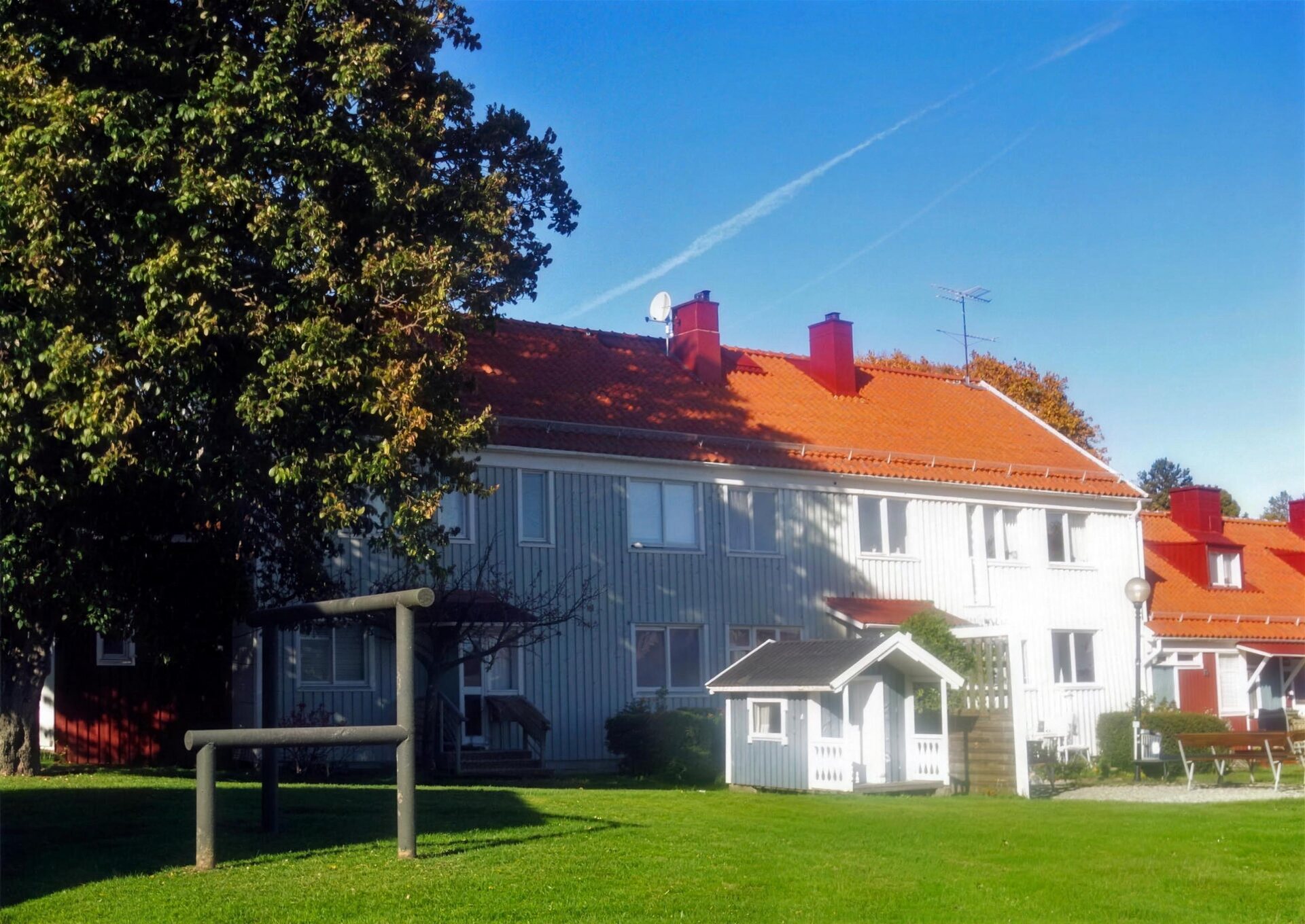 Nya radhus i Vattmyra Äng i Järfälla, målade av Expert Måleri